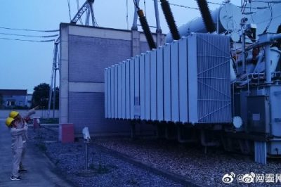 泰州供電公司開展220千伏、110千伏變電站精確測溫、特巡和夜巡