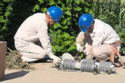 搶修綜合變10千伏熔斷器熔芯燒壞脫落掉地