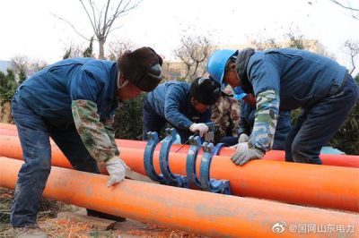 樂陵市供電公司加快線路遷改??配合市政建設