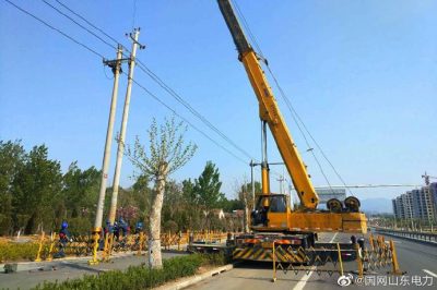 10千伏華王線王村東支線4基電桿進(jìn)行整體遷移