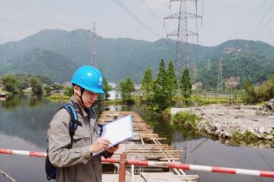 供電公司消除安全隱患 全力備戰(zhàn)迎峰度夏