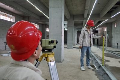 抽查在建變電工程5項(xiàng)，線路工程4項(xiàng)